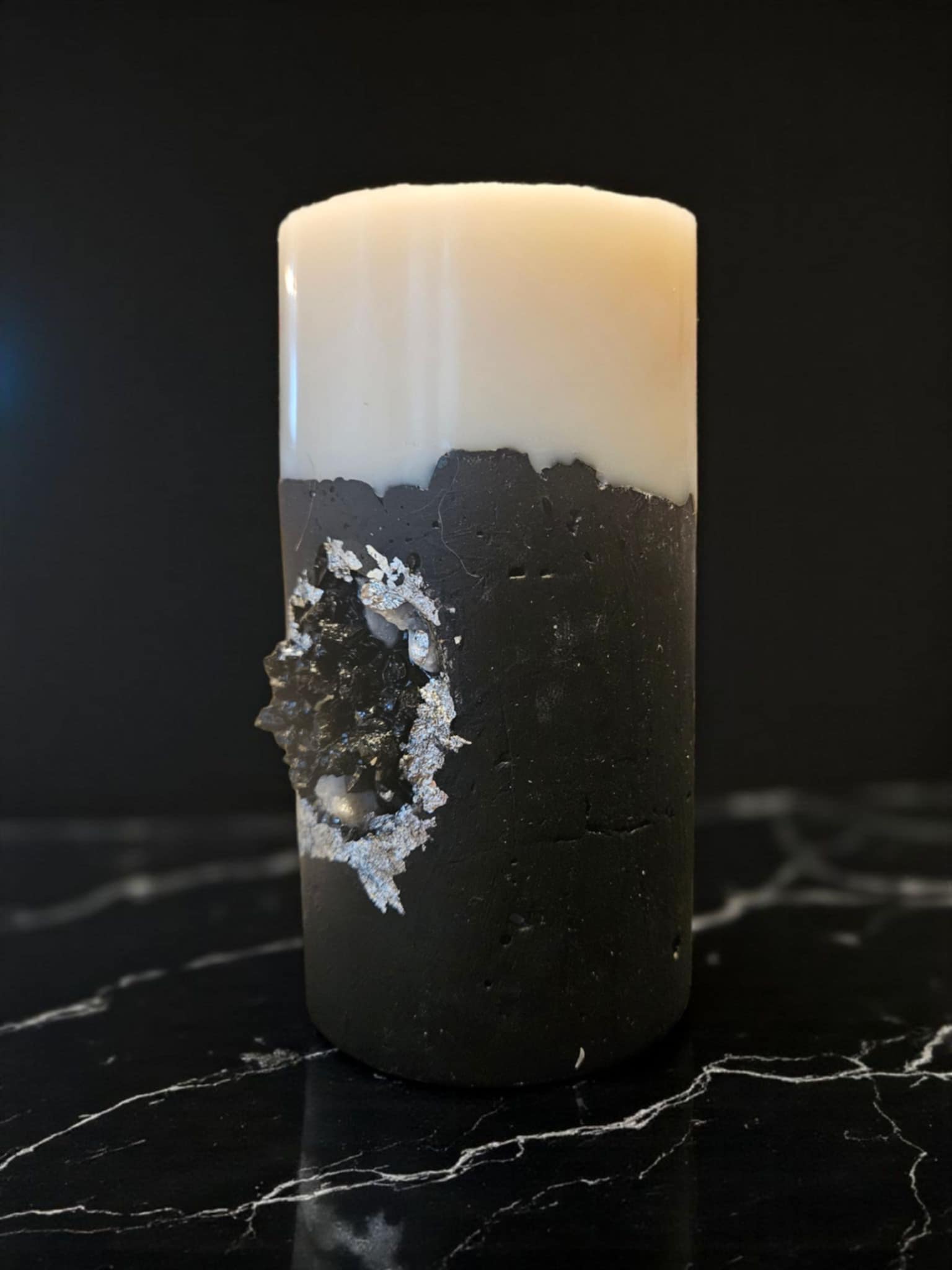 Bougie béton noir
